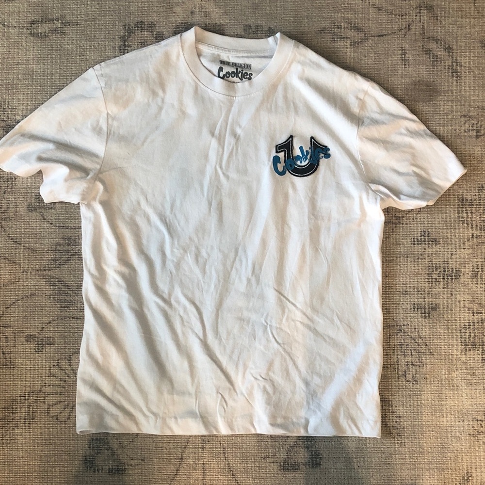 True religion/ cookies collab shirt
Brand new never worn